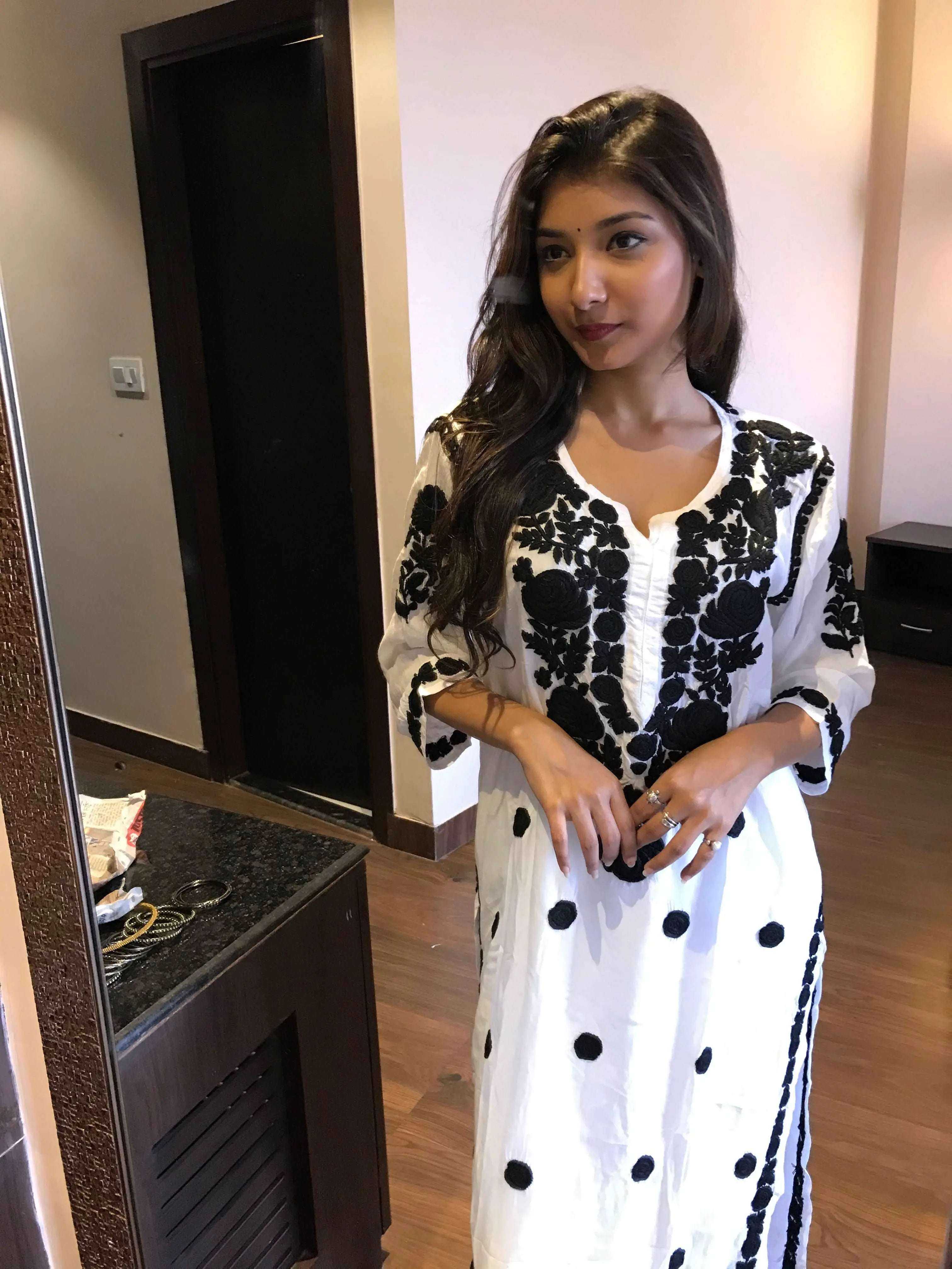 Modal white Kurti Avadh Chikan