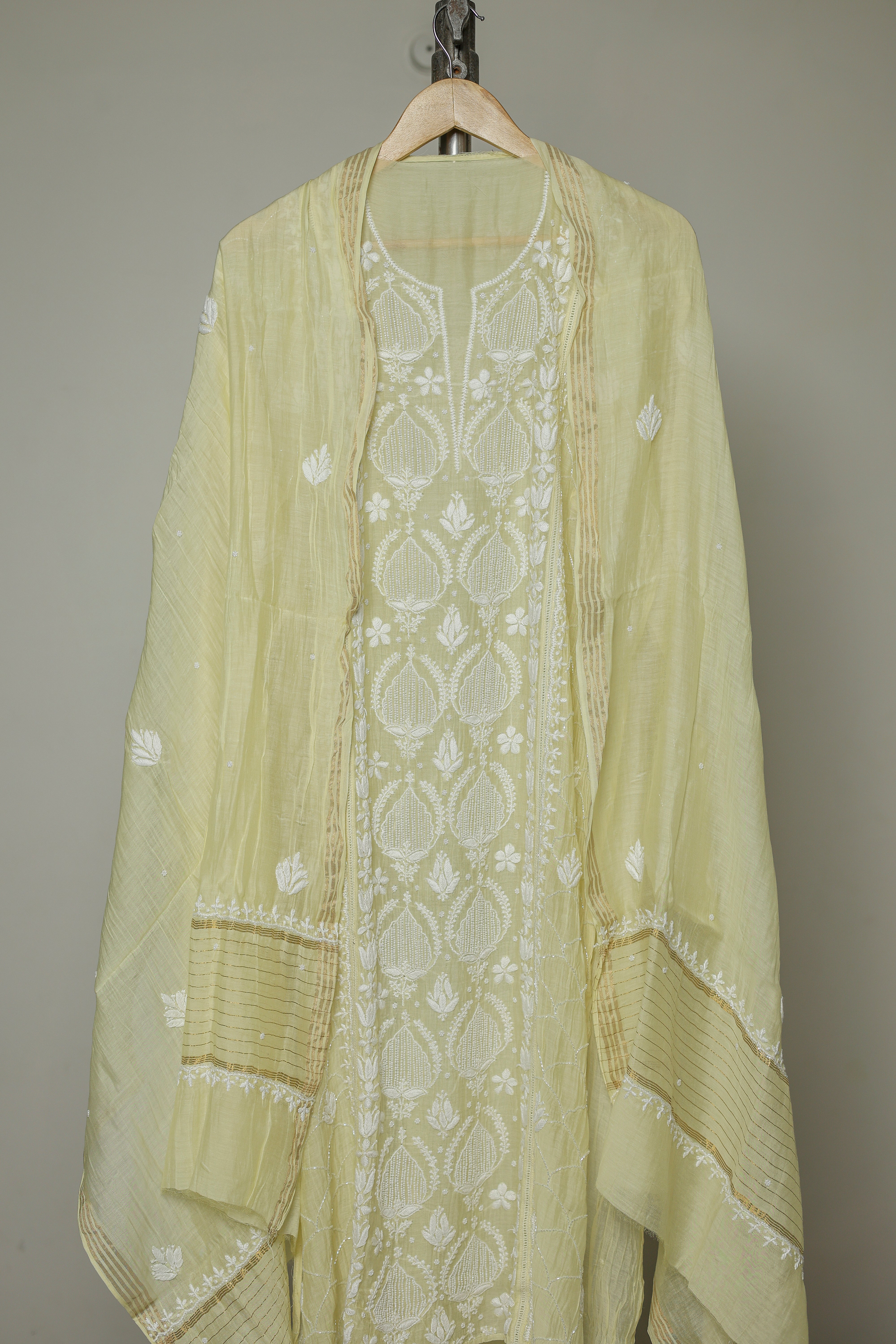 Mul Chanderi Kurta Dupatta Set with Moti Neck